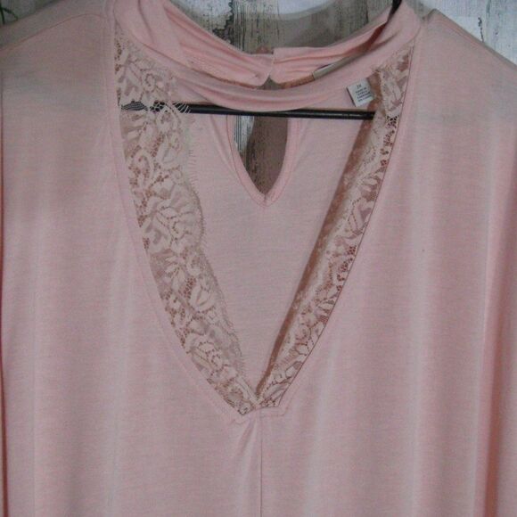 NWT Sejour Key Hole Top - Picture 4 of 6